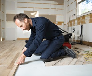 Peintre en bâtiment : pose moquette, parquet flottant et revêtements